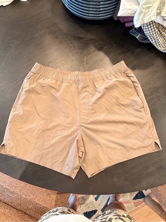 Hollister Other - Hollister Men's Tan Elastic-Waist Athletic Shorts